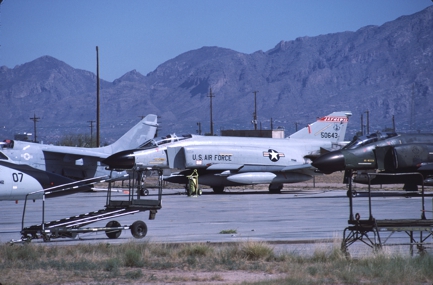 https://www.angelfire.com/dc/jinxx1/Phantoms/F-4D_65-0643__127th_TFTS___AMARC__Oct_87___1a.jpg
