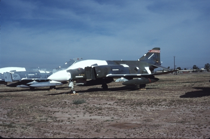 https://www.angelfire.com/dc/jinxx1/Phantoms/F-4D_66-8815__127th_TFTS___AMARC__Sep_89___1a.jpg