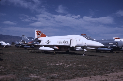 https://www.angelfire.com/dc/jinxx1/Phantoms/F-4E_66-0294__6510th_TW___AMARC__Aug_93___1a.jpg