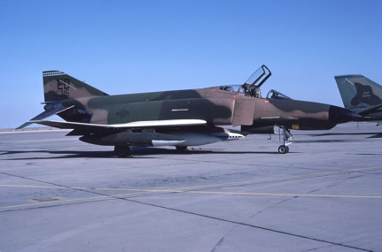 https://www.angelfire.com/dc/jinxx1/Phantoms/F-4E_66-0315__6512th_TS___Holloman__Nov_83___1a.jpg