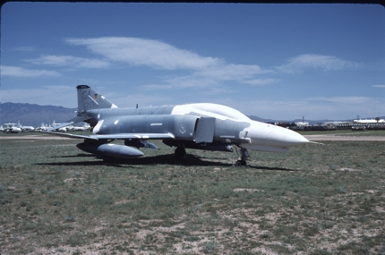 https://www.angelfire.com/dc/jinxx1/Phantoms/F-4E_67-0263__35th_TFW__AMARC__Apr_93___1a.jpg