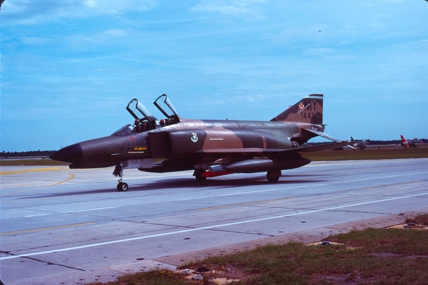 https://www.angelfire.com/dc/jinxx1/Phantoms/F-4E_68-0443__347th_TFW___Tyndall__Nov_82___2a.jpg