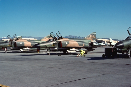 https://www.angelfire.com/dc/jinxx1/Phantoms/F-4E_68-0536__347th_TFW___Nellis__Aug_83___1a.jpg