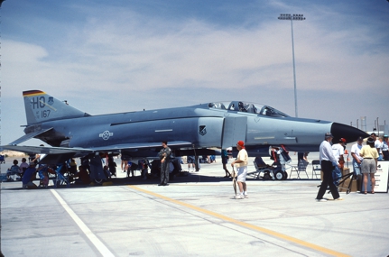 https://www.angelfire.com/dc/jinxx1/Phantoms/F-4F_72-1167__49th_FW___Holloman__May_00___1a.jpg