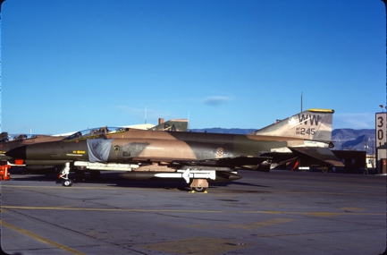 https://www.angelfire.com/dc/jinxx1/Phantoms/F-4G_69-0245__37th_TFW___Holloman__Nov_82___1a.jpg