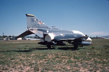 https://www.angelfire.com/dc/jinxx1/Phantoms/F-4G_69-0279__37th_TFW___AMARC__Apr_93___1a.jpg