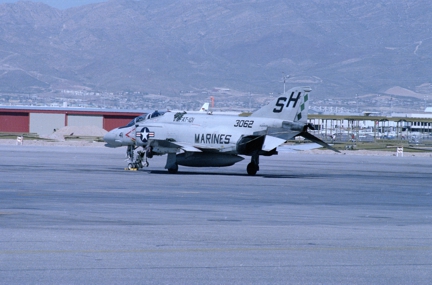 https://www.angelfire.com/dc/jinxx1/Phantoms/F-4N_153062__VMFAT-101___ELP__Aug_78___1a.jpg