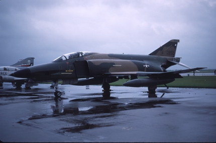 https://www.angelfire.com/dc/jinxx1/Phantoms/RF-4C_65-0892__190th_TRS___Ellington__May_85___3a.jpg