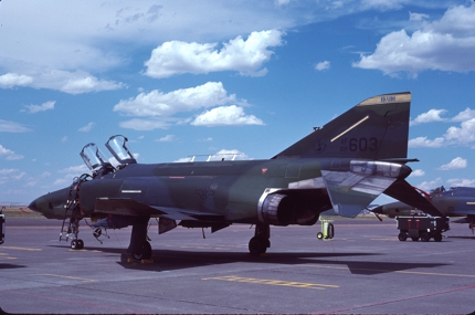 https://www.angelfire.com/dc/jinxx1/Phantoms/RF-4C_68-0603__190th_TRS___Boise__Aug_86___1a.jpg