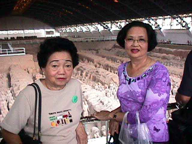 �������͡�Ѻ������