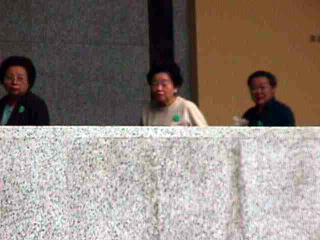 �������͡�Ѻ������