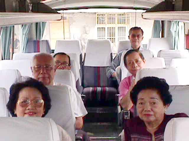 �������͡�Ѻ������