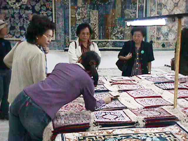 �������͡�Ѻ������