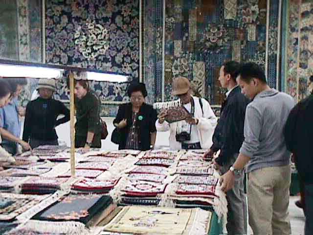 �������͡�Ѻ������