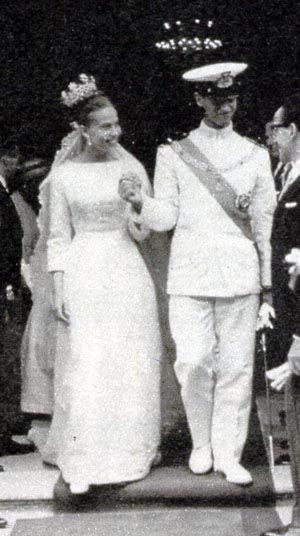 Wedding photo of Amadeo 5th Duke of Aosta and Princess Claude of Orlans