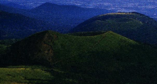 Voici la Chaine Puys