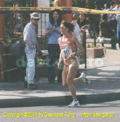 (8th IAAF Championships photo Women Marathon: 
117 Sandy Jacobson of Edmonton, AB, CAN )   