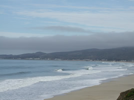 Photograph of The Pacific coastline looking north from Half Moon Bay.