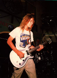 Let the door, let the door swing