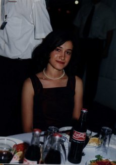 ayfer.jpg (12967 bytes)