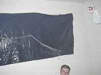 Click to see big picture (640x480 pixels; 54 KB)