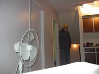 Click to see big picture (640x480 pixels; 44 KB)