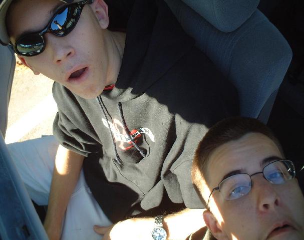 Robert is the stupid looking one