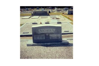Grave of Oliver & Eula Nichols