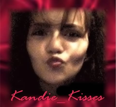 Kandie_Kisses