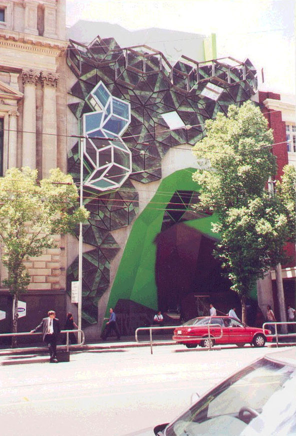 VanPic5.jpg (168400 bytes)