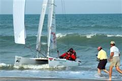 10th boat to arrive. Coming in on a nice little set for skim.