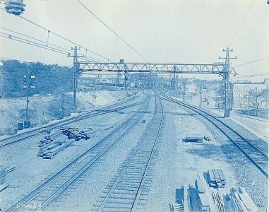 NYW&B ROW North of 180th St