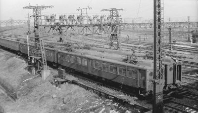 NYW&B Cars stored at Harlem Terninal 