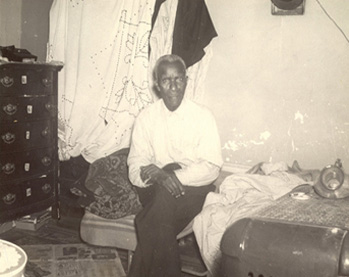 Solomon Johnson is the brother of Lee Grant. At 
this time I haven't been able to find Solomon in any public records. Do you have any information on Solomon?