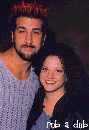 Joey & Girlfriend, Kelly