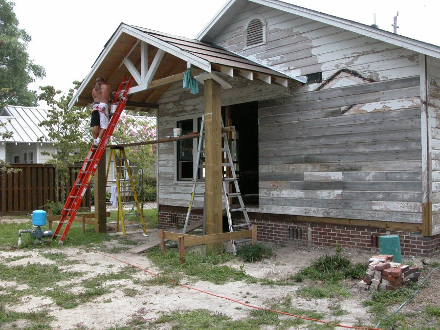 buildingporch.jpg