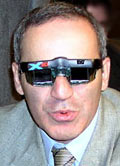    Garry - - - looking cool in the 3D glasses.  (kasp_vfx3d-wgls.jpg, 05 KB)   