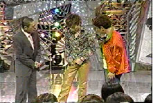 Gackt showed his protector by hitting on his XXX.