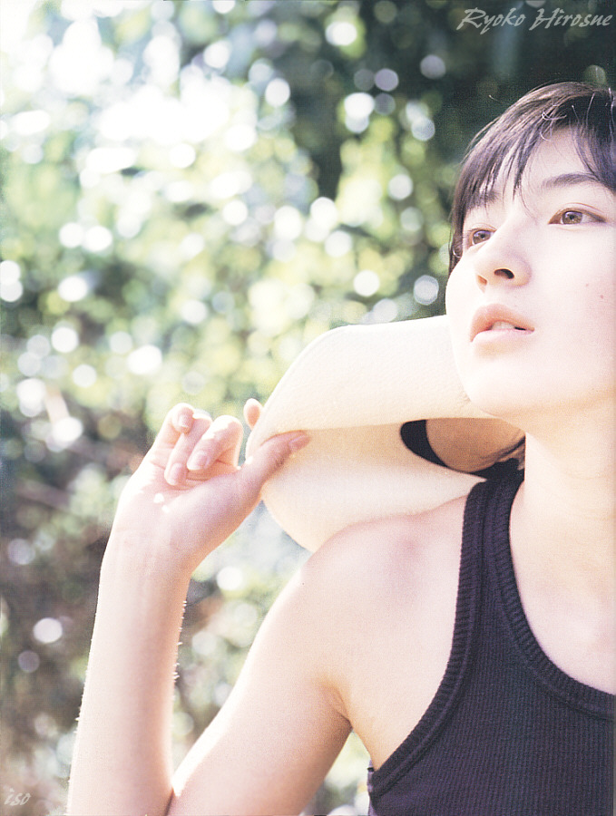 hirosue_ryoko_relax_36.jpg