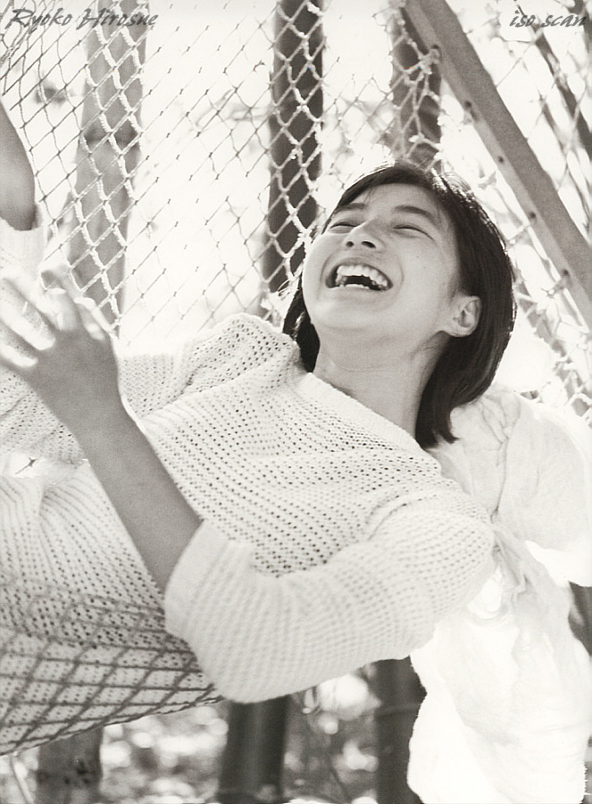 hirosue_ryoko_relax_53.jpg
