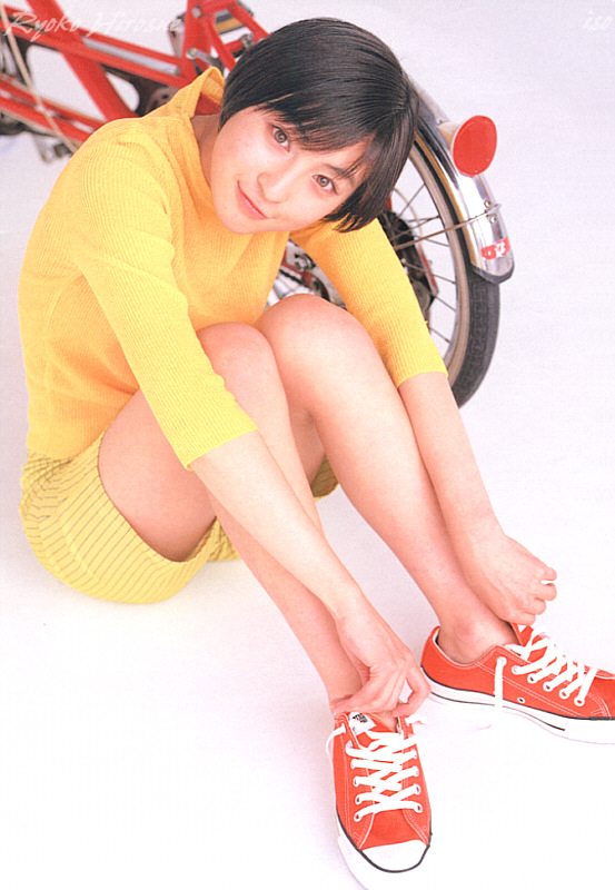 hirosue_ryoko_wpb_9708_03.jpg