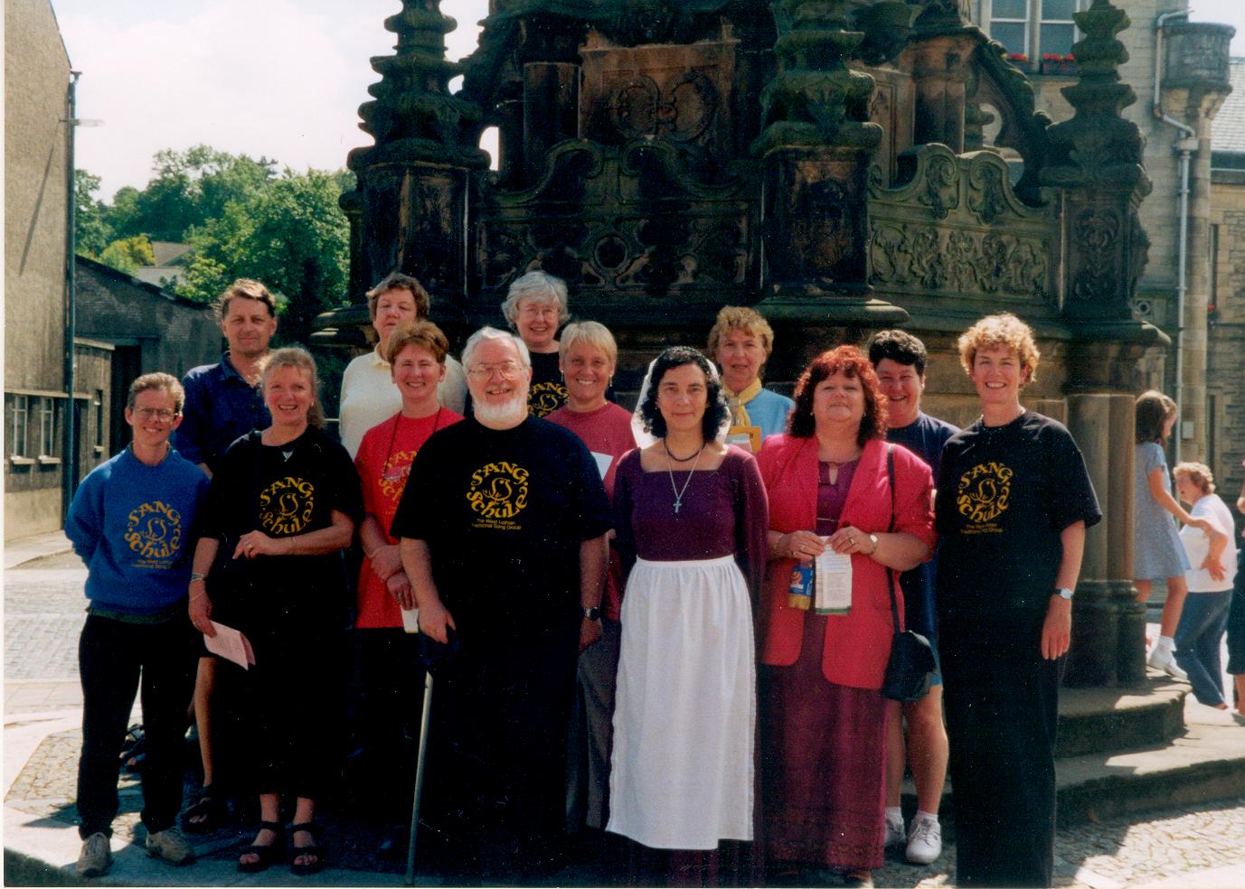 Sangschule by Linlithgow Cross after a performance at Linlithgow's Renaissance Fair.