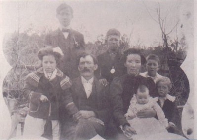 WmSarah.jpg (25633 bytes)