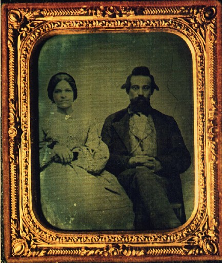 Hoages1.jpg (69379 bytes)