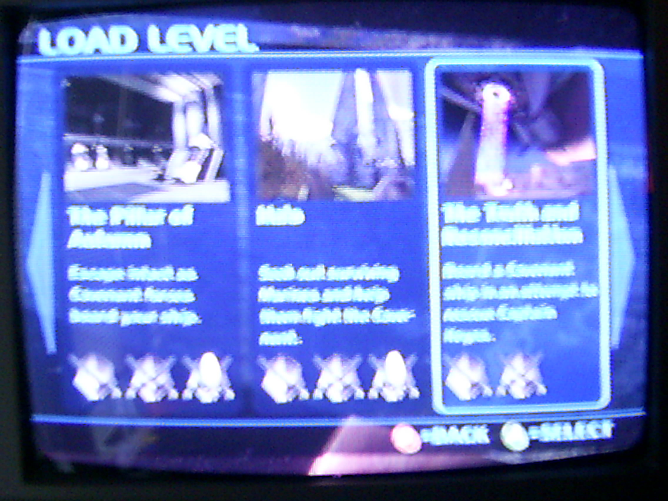  This shows the first three levels, you can clearly see the "badges" that show what level they were completed at. (Halo1_pic-two.jpg, 468 KB) 