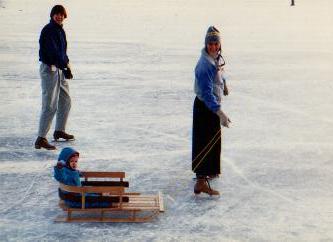 000000aagab4.jpg (13337 bytes)