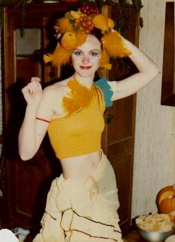 000000apeople1.jpg (16831 bytes)