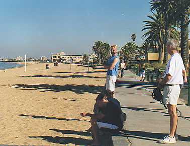 Good-bye-walk1.jpg (19553 bytes)