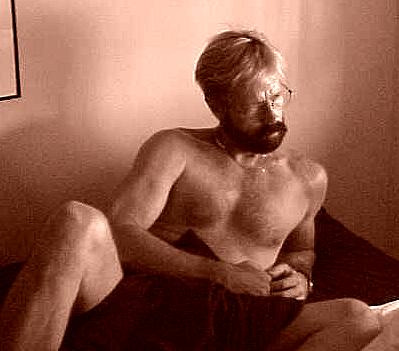 aura0.JPG (20101 bytes)