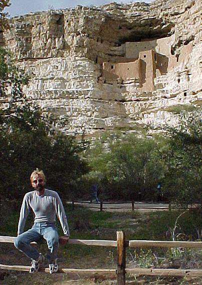 az9e.JPG (75595 bytes)